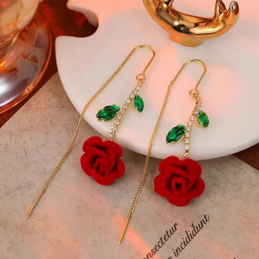 Vörös rózsa fülbevaló kristály szárral